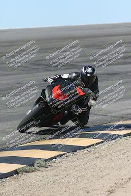 media/Oct-13-2025-Moto Forza (Mon) [[a66d839500]]/2-A Group/Session 2 (Bowl)/